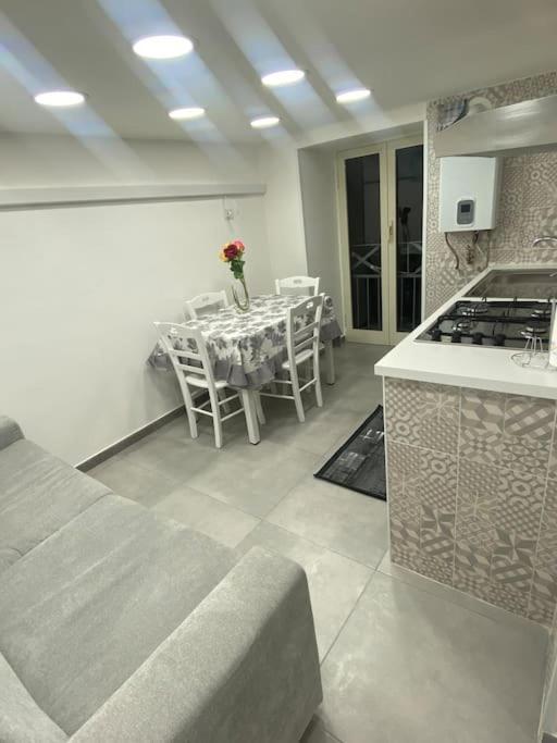 Casa Regina Villa Napoli Bagian luar foto
